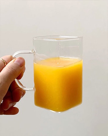 squre glass cup